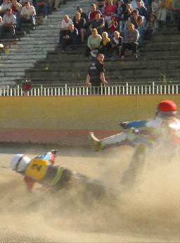 m-s09kr6.jpg
