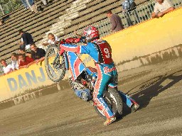 m-s09kr8.jpg